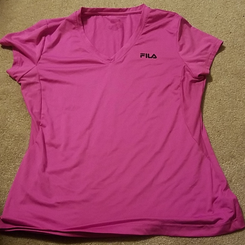 Fila performance vneck top